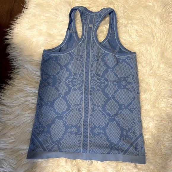 Lululemon Women's Cool Racerback Tank Top - Picture 4 of 6